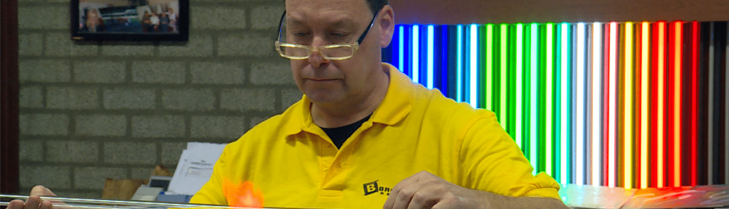 Productie van Neon lichtreclame - werkwijze