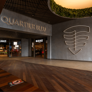 Logo Quartier Blue in led - Portfolio Brouwers Logo Quartier Blue in led