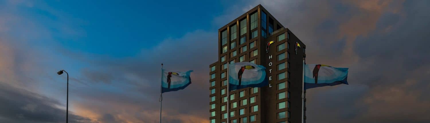 Led lichtreclame voor Van der Valk Lelystad