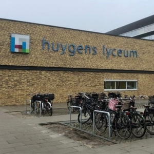 Led lichtreclame voor Huygens Lyceum - portfolio Led lichtreclame voor Huygens Lyceum