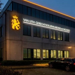 Lichtreclame voor Van Lith Gerechtsdeurwaarders - galerie