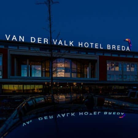 Led lichtreclame Antwerpen - Brouwers Reklame - voorbeeld hotel