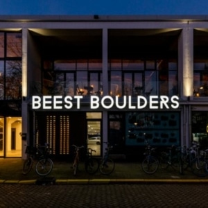 Led lichtreclame voor Beest Boulders - Brouwers Reklame - logo frontaal Led lichtreclame voor Beest Boulders - Brouwers Reklame - logo frontaal