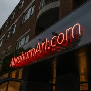 Lichtbak met neon AbrahamArt Eindhoven - Brouwers Reklame - portfolio Lichtbak met neon AbrahamArt Eindhoven - Brouwers Reklame