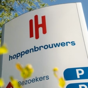 Reclamezuil Hoppenbrouwers Techniek Udenhout - Brouwers Reklame - portfolio Reclamezuil Hoppenbrouwers Techniek Udenhout - Brouwers Reklame