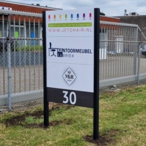 Signing Jetchair en Kantoormeubelenfabriek Geldrop - Brouwers Reklame - portfolio Signing Jetchair en Kantoormeubelenfabriek Geldrop - Brouwers Reklame