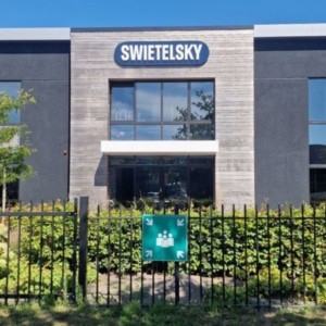 Led lichtreclame voorgevel Swietelsky AG - Oisterwijk - galerie Brouwers Reklame Led lichtreclame voorgevel Swietelsky AG - Oisterwijk - galerie Brouwers Reklame