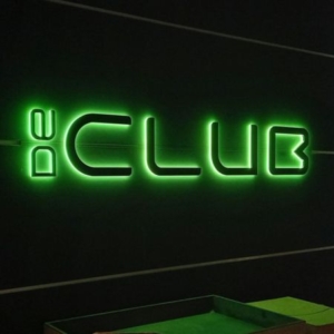 Led lichtreclames De Club interieur - Eindhoven - galerie Brouwers Reklame Led lichtreclames De Club interieur - Eindhoven - galerie Brouwers Reklame