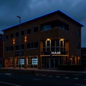 Led lichtreclames Maas Makelaars - Eindhoven - galerie Brouwers Reklame Led lichtreclames Maas Makelaars - Eindhoven - galerie Brouwers Reklame