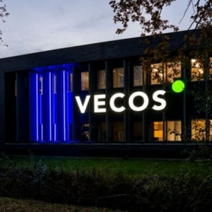 Led lichtreclames Vecos - Eindhoven - galerie Brouwers Reklame Led lichtreclames Vecos - Eindhoven - galerie Brouwers Reklame