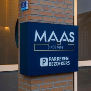 Signing gevel Maas Makelaars - Eindhoven - galerie Brouwers Reklame Signing gevel Maas Makelaars - Eindhoven - galerie Brouwers Reklame